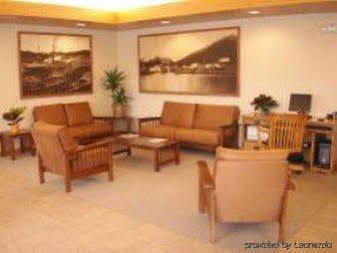 Totem Square Hotel And Marina Sitka Interior foto